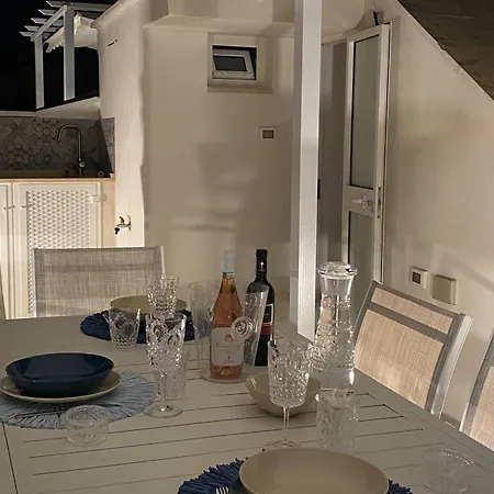 Ostuni Ayla