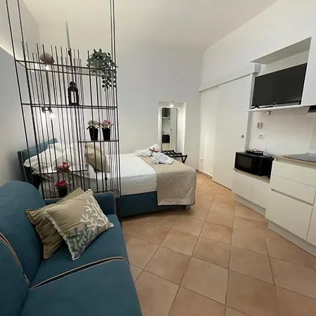 Ostuni Ayla